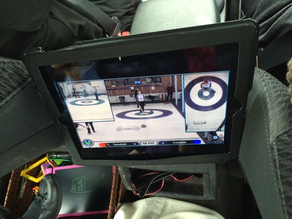 Watching Live Curling At 65mph on I-91